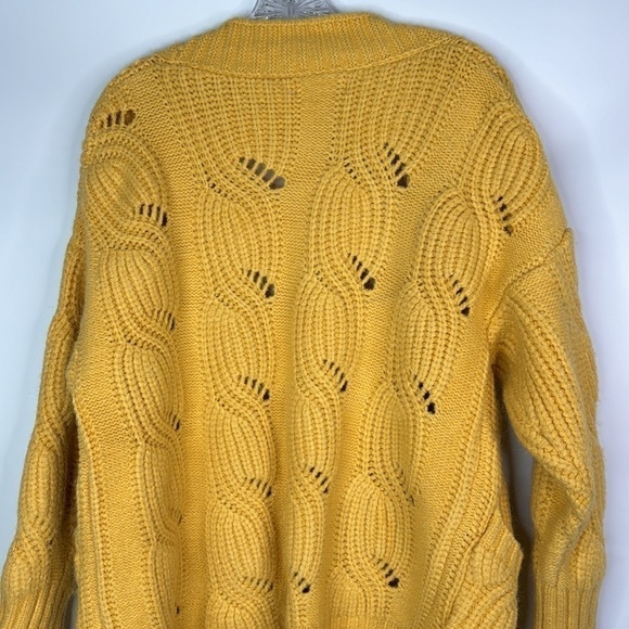 Sweet Genesis Yellow Chunky Cardigan Sweater Size S/M - Picture 5 of 9